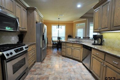 4226 4226 Stonebrook Ln, Tyler, TX 75707 - photo 7