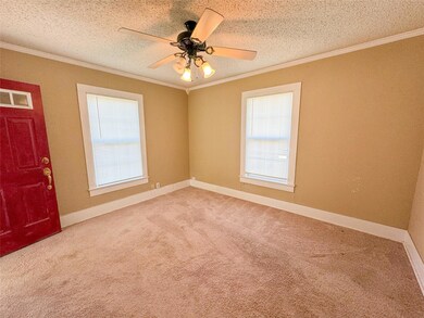 1306 N Trinity St, Decatur, TX 76234 - photo 3
