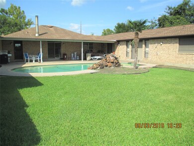 16003 Pine St, Santa Fe, TX 77517 - photo 4