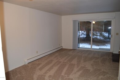 Living Rroom