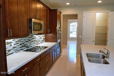 4 Belaire Kitchen 2