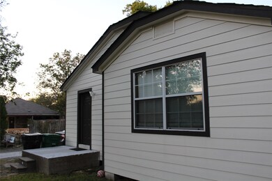 8019 Botany Ln, Houston, TX 77075 - photo 3