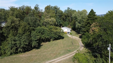 2185 Morgantown Rd, Uniontown, PA 15401 - photo 3