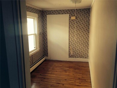 33 Wentworth St, Biddeford, ME 04005 - photo 4