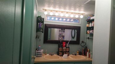 18 Anthony Cir, Swanzey, NH 03446 - photo 3