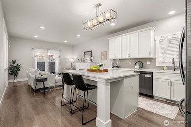 10232 17th Ave SW, Seattle, WA 98146 - photo 7