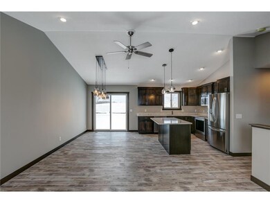 540 Gopher Ct, New Richmond, WI 54017 - photo 7