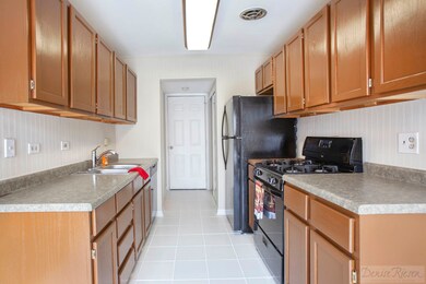 1078 Glouchester Harbor unit 2602, Schaumburg, IL 60193 - photo 7