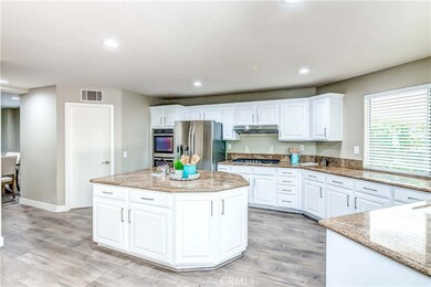 9864 Novara Ln, Cypress, CA 90630 - photo 7