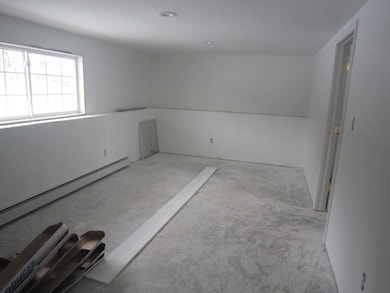 806 Portland St, Rochester, NH 03867 - photo 5