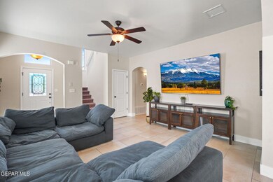 13474 Hazelwood St, Horizon City, TX 79928 - photo 7