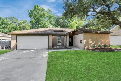 2506 Davis Ave, Rosenberg, TX 77471 - photo 2