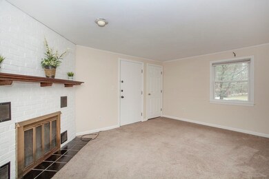 169 Norton Ave unit 1, South Easton, MA 02375 - photo 4