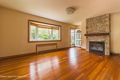 110 Ravenhurst Ave, Staten Island, NY 10310 - photo 4