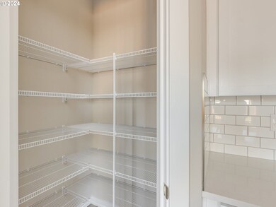 11613 NE 136th Ave, Vancouver, WA 98682 - photo 6