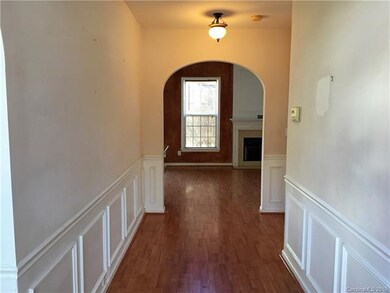 Beautiful arches all throughout the home. This is 