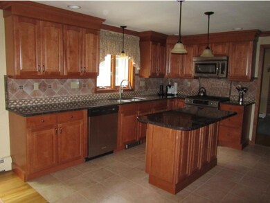 21 Roy Dr, Hudson, NH 03051 - photo 3