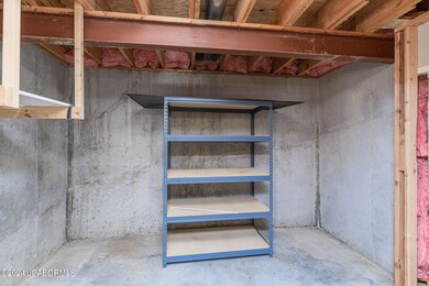 61-web-or-mls-1911-summers-way