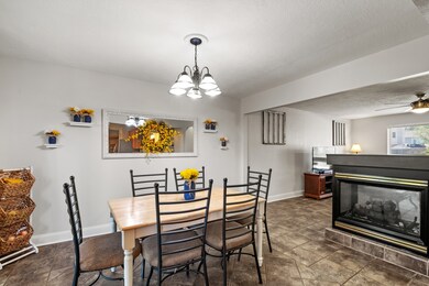 3907 Spring Garden Dr, Pearland, TX 77584 - photo 6