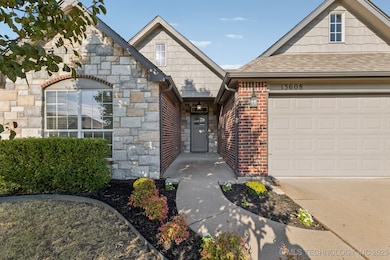 13608 S Lansing Ave, Glenpool, OK 74033 - photo 2