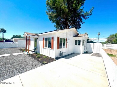 732 E 2nd St, Mesa, AZ 85203 - photo 2