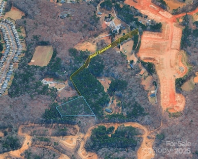 10458 Moores Chapel Rd, Charlotte, NC 28214 - photo 6