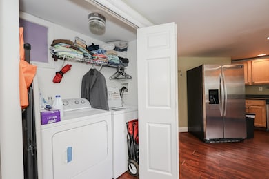 5 Gerry Ave, Newmarket, NH 03857 - photo 6