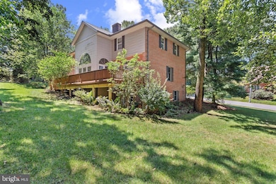 817 Appenzell Dr, Hummelstown, PA 17036 - photo 3