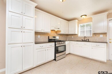 11740 County Road 215, Tyler, TX 75707 - photo 4