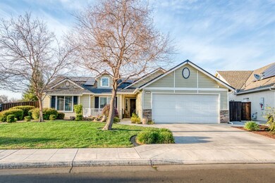 6802 E Cortland Ave, Fresno, CA 93727 - photo 2