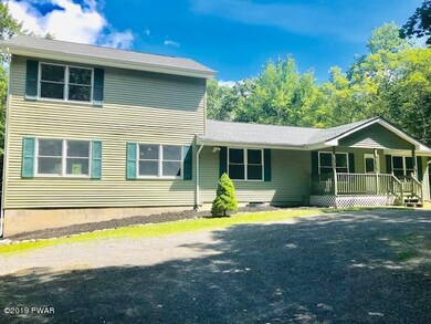 138 Primrose Ln, Milford, PA 18337 - photo 2