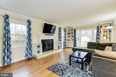 12907 Bentley Ln, Bowie, MD 20715 - photo 7
