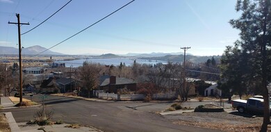 401 Jefferson St, Klamath Falls, OR 97601 - photo 7