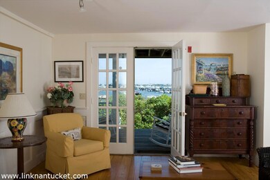 Family Room out to Deck
