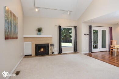 Living Room  3010-FULL