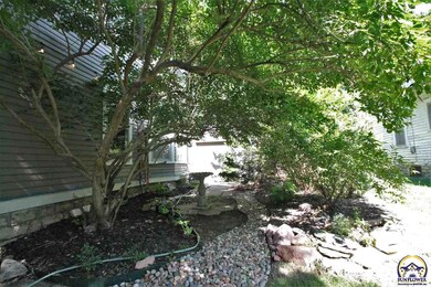 1516 SW Wayne Ave, Topeka, KS 66604 - photo 4