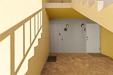 101 Louella Ln unit 11, Nokomis, FL 34275 - photo 5