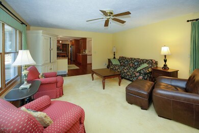 603 Ventura Way-504