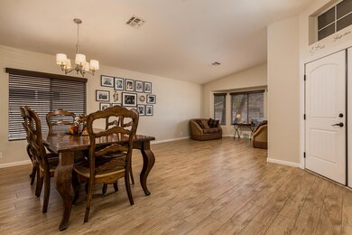 8811 W Wethersfield Rd - MLS-7