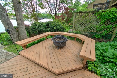 2012 Lakebreeze Way, Reston, VA 20191 - photo 6