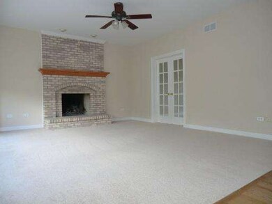 5340 Half Round Rd, Oswego, IL 60543 - photo 3