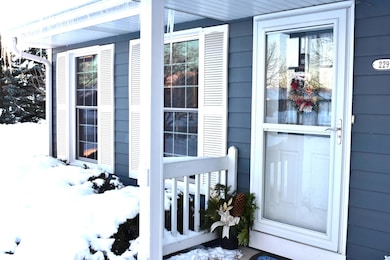 229 S Cottrell Dr, Saukville, WI 53080 - photo 5