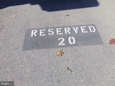 3248 Gleneagles Dr, Silver Spring, MD 20906 - photo 2