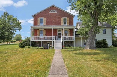 570 Niantic Rd, Barto, PA 19504 - photo 2