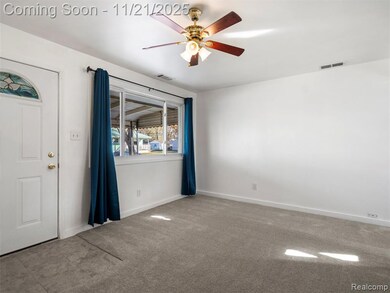 1320 E Goulson Ave, Hazel Park, MI 48030 - photo 4