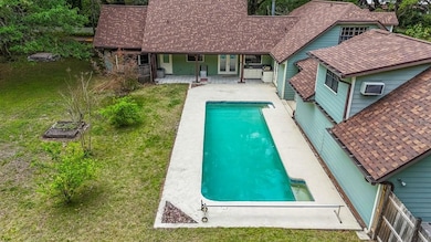 353 NW 3rd St, Gainesville, FL 32601 - photo 4