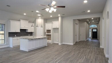 14963 Scarlet Branch Dr, Conroe, TX 77302 - photo 4