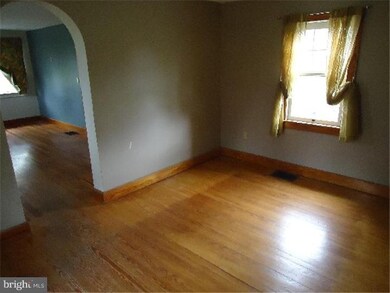 6785 Old Easton Rd, Pipersville, PA 18947 - photo 4