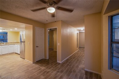 3767 Viking Garden Cir, Las Vegas, NV 89121 - photo 7