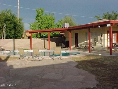 Patio/Pool